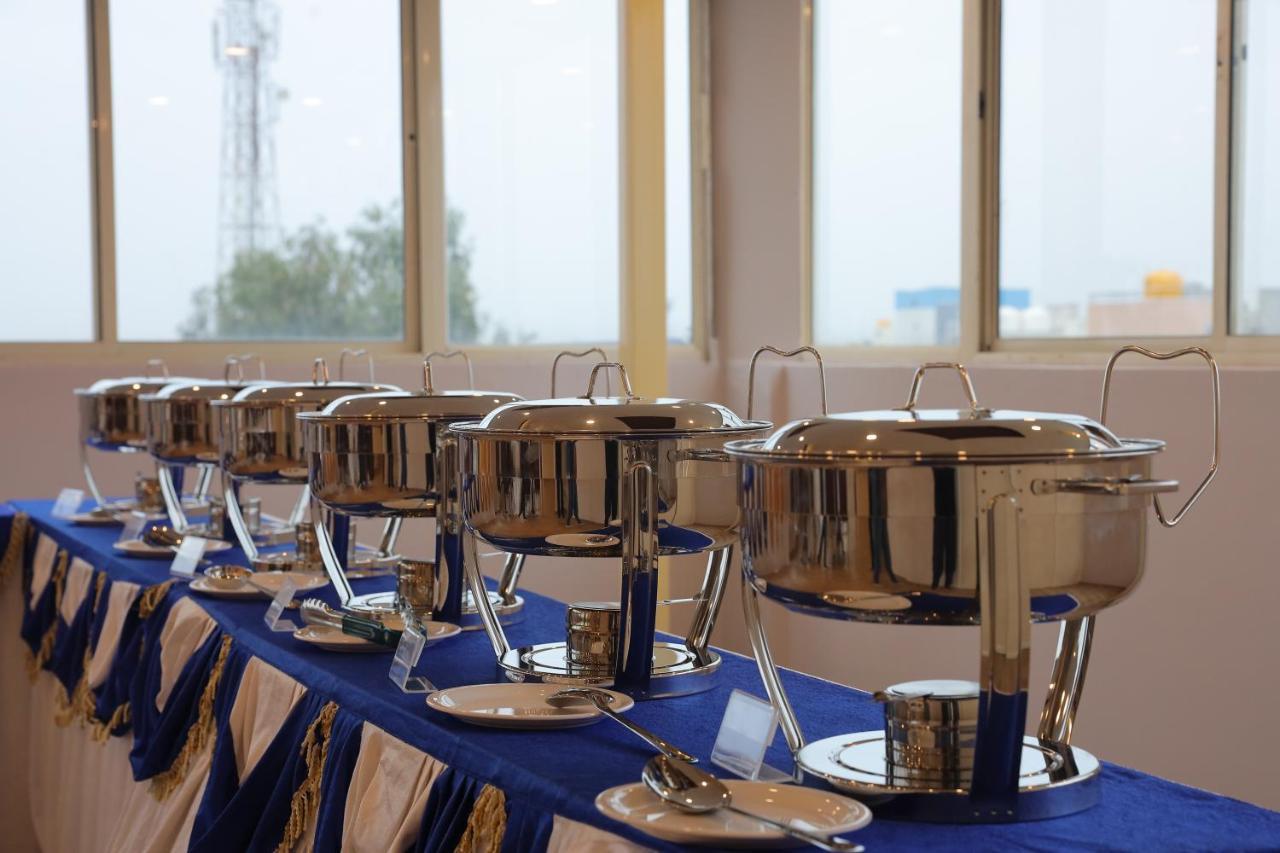 Vovo Hotels Yelahanka المظهر الخارجي الصورة