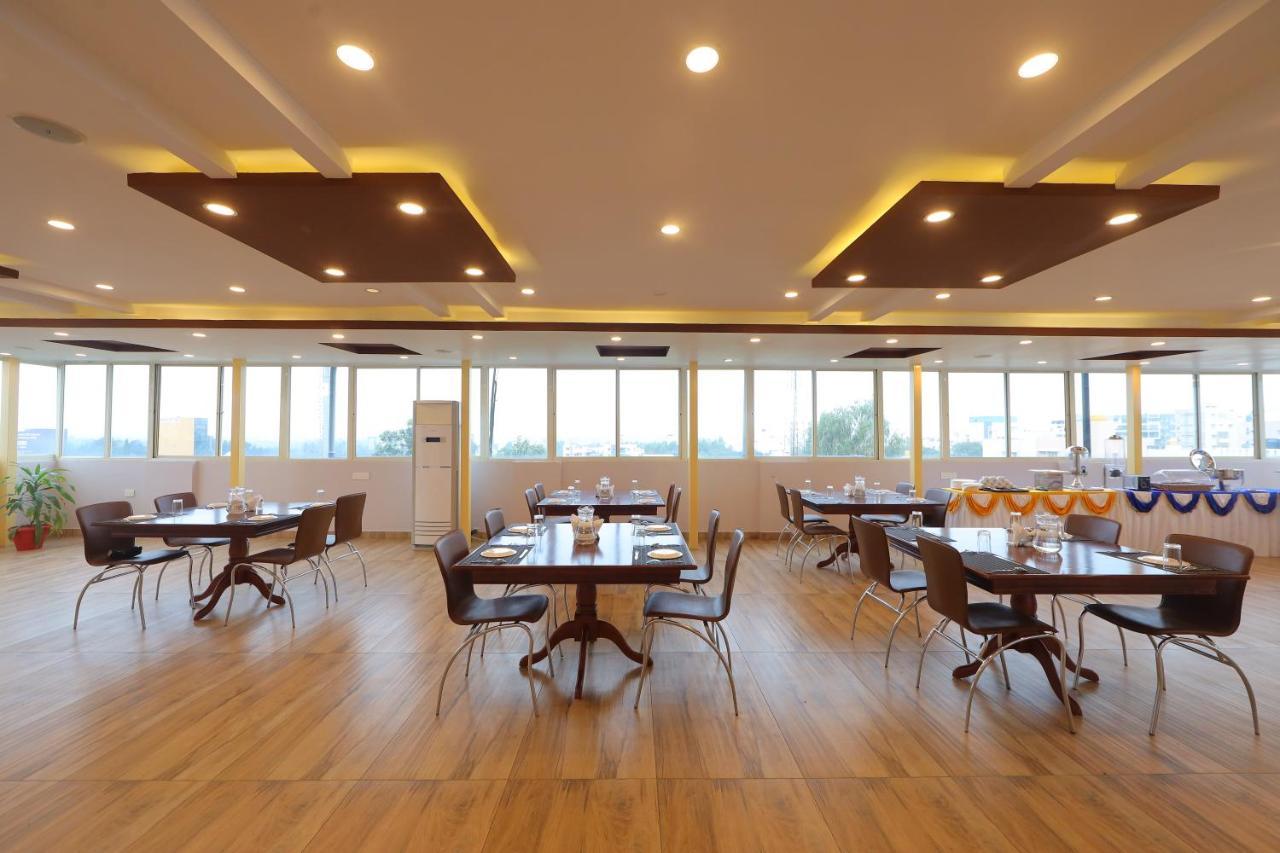 Vovo Hotels Yelahanka المظهر الخارجي الصورة