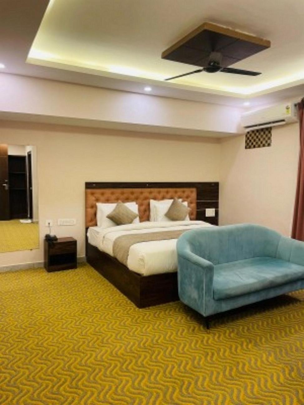 Vovo Hotels Yelahanka المظهر الخارجي الصورة
