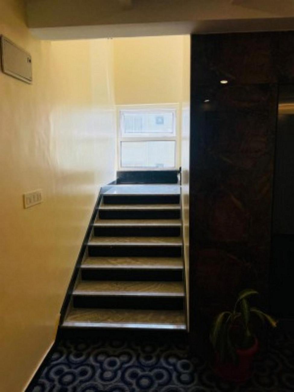 Vovo Hotels Yelahanka المظهر الخارجي الصورة