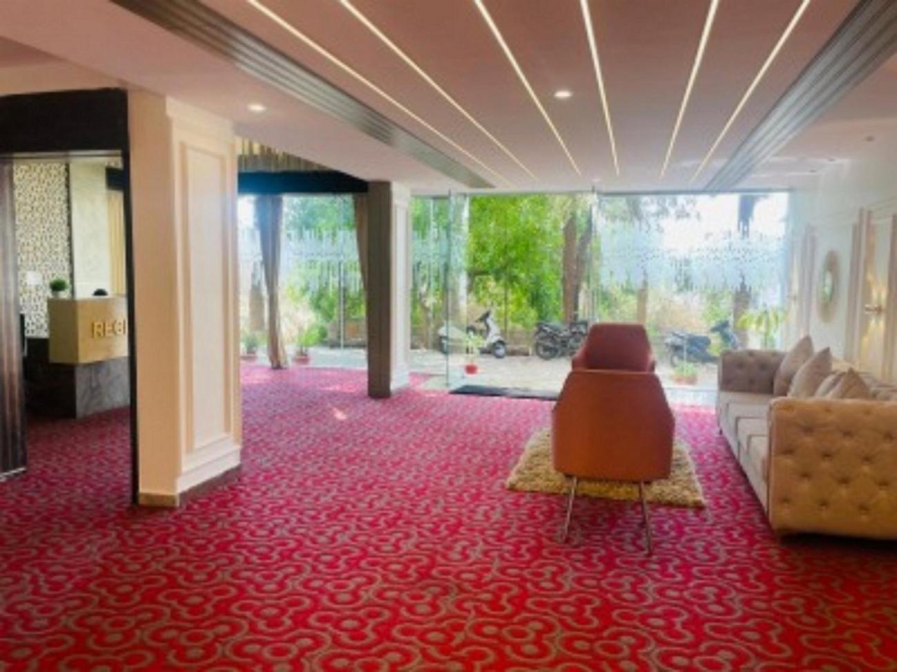 Vovo Hotels Yelahanka المظهر الخارجي الصورة