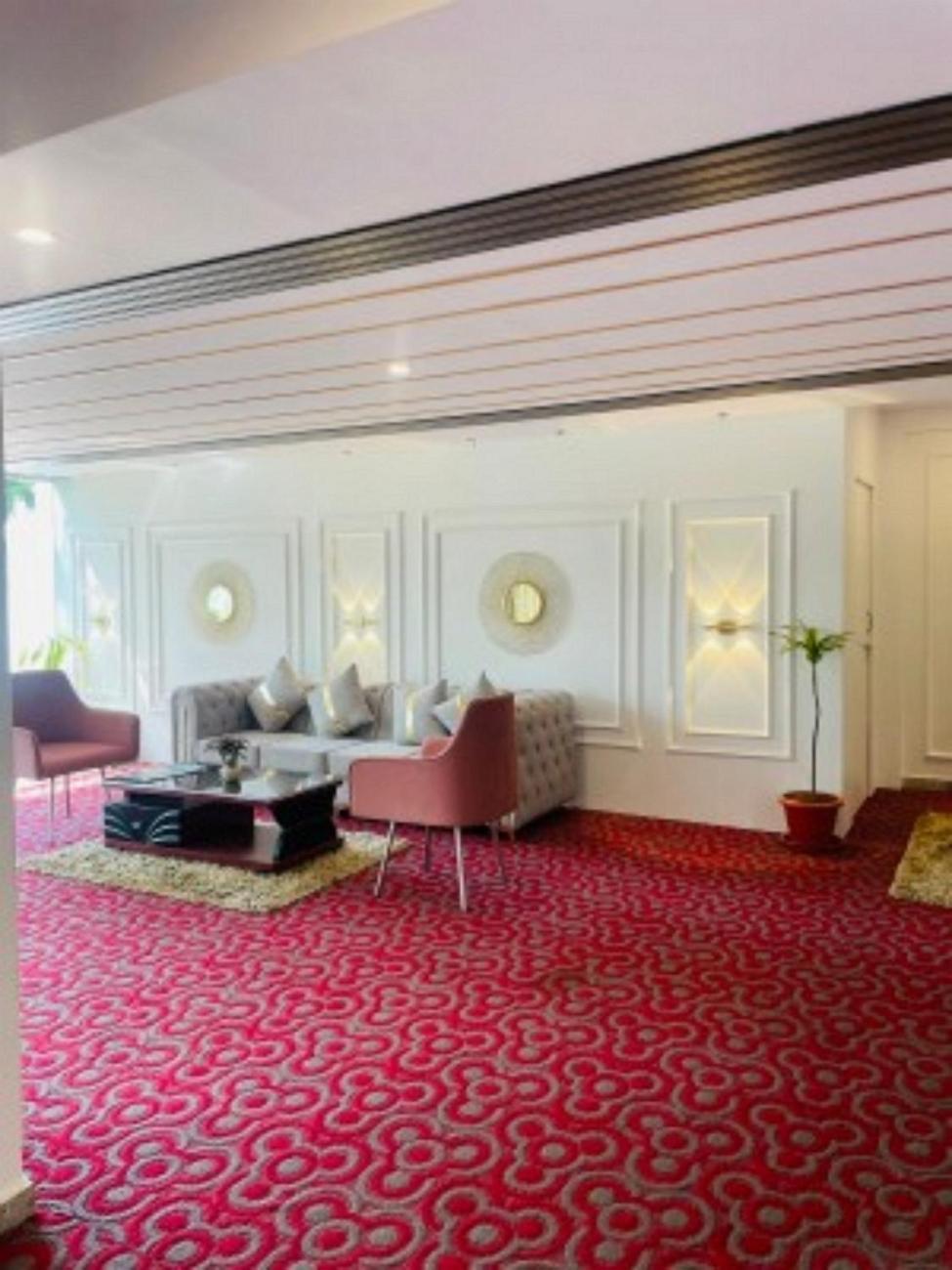 Vovo Hotels Yelahanka المظهر الخارجي الصورة