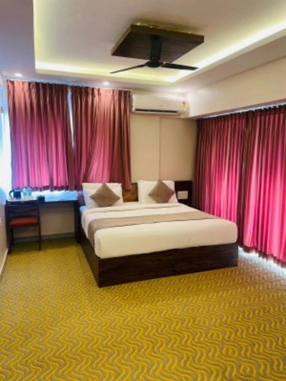 Vovo Hotels Yelahanka المظهر الخارجي الصورة